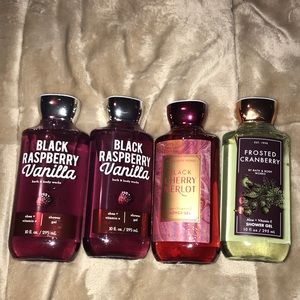 Set of 4 shower gel